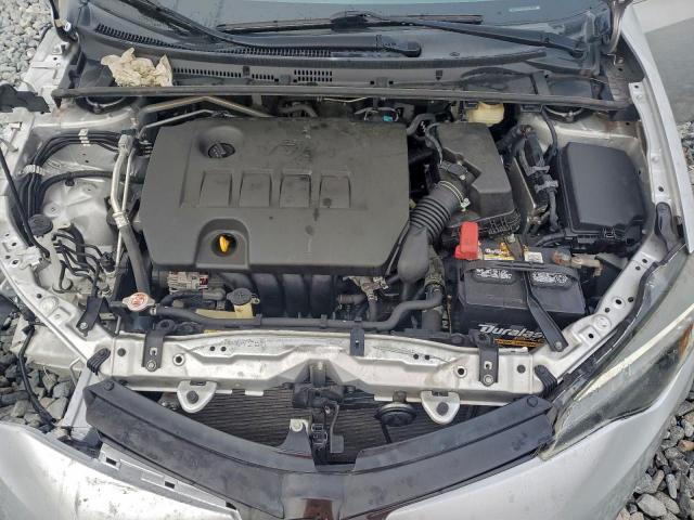 Toyota Corolla L Image 6