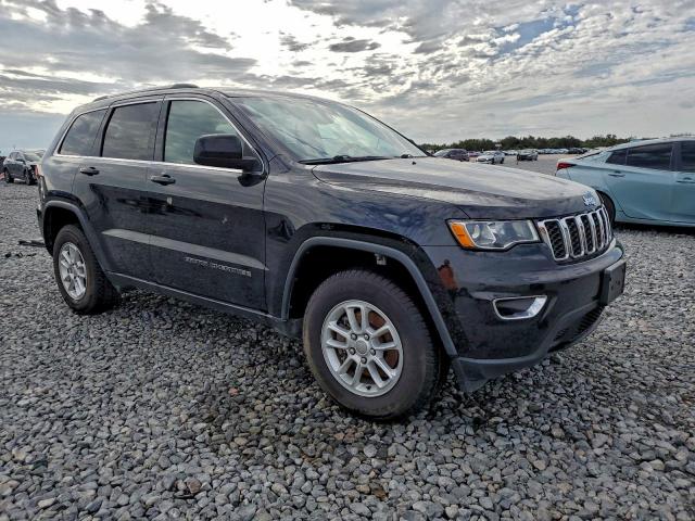 Jeep Grand Cherokee Laredo Image 11