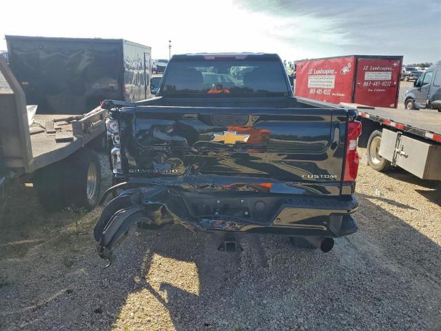 Chevrolet Silverado K2500 Custom Image 4