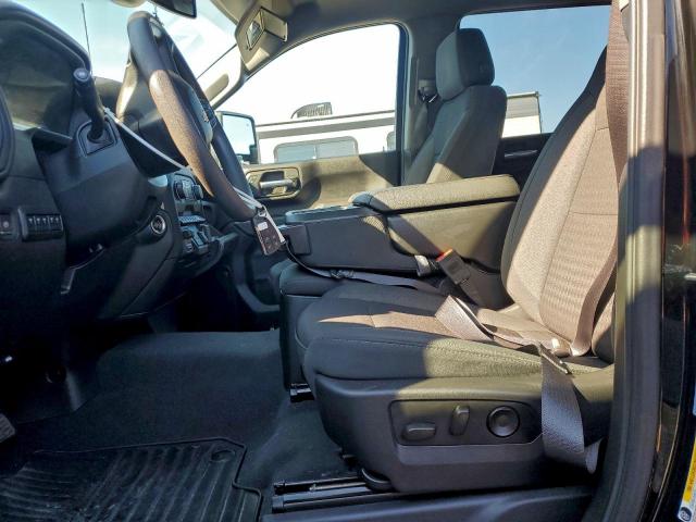 Chevrolet Silverado K2500 Custom Image 7