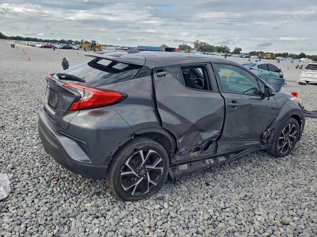 Toyota C-HR Xle Image 2