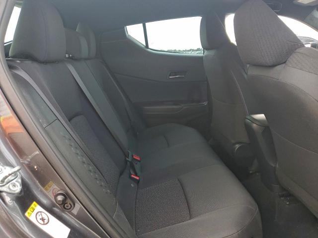 Toyota C-HR Xle Image 3