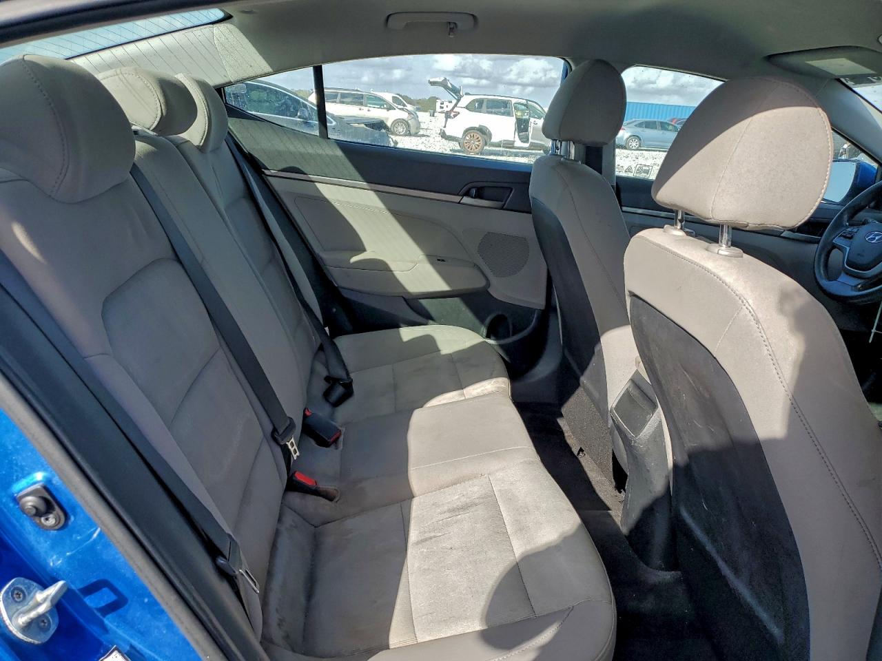 Hyundai ELANTRA Se Image 6