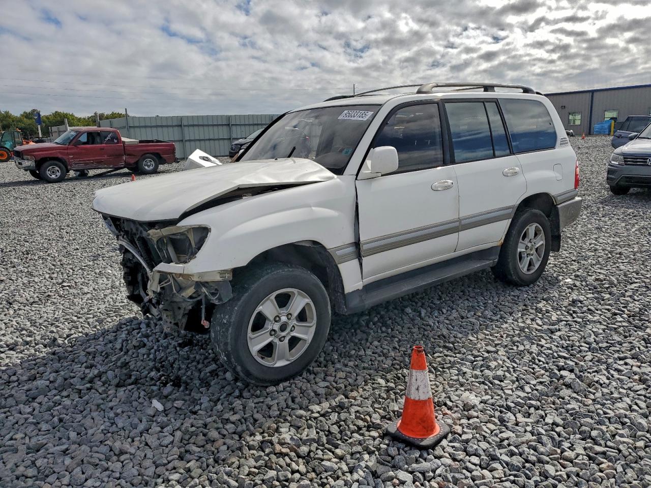 Toyota Land Cruis Image 1
