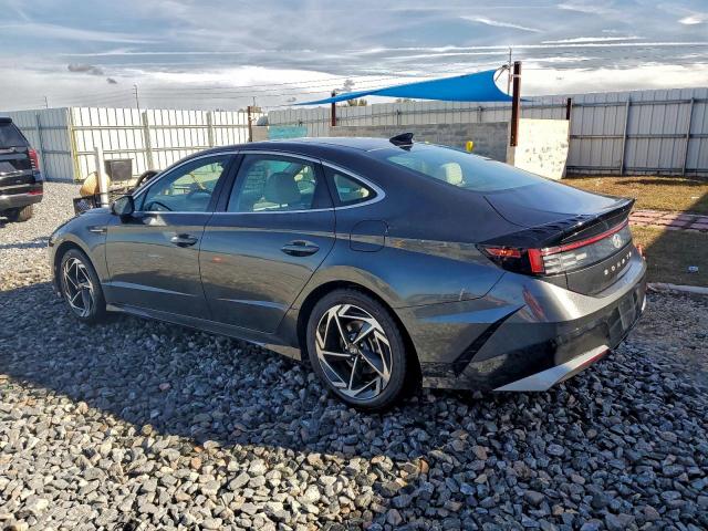 Hyundai SONATA Sel Image 2