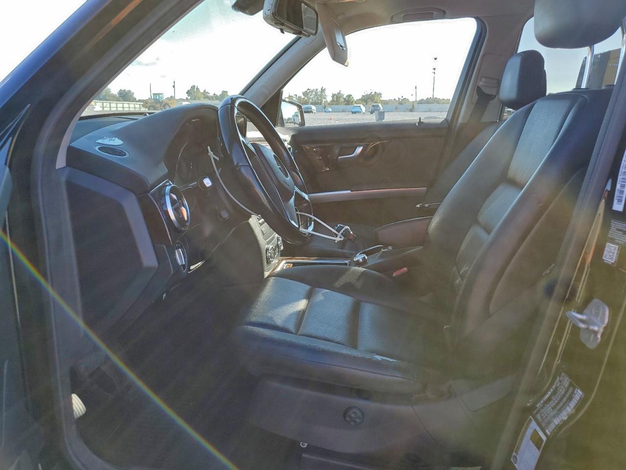 Mercedes-Benz GLK 350 Image 10