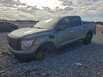  Salvage Nissan Titan