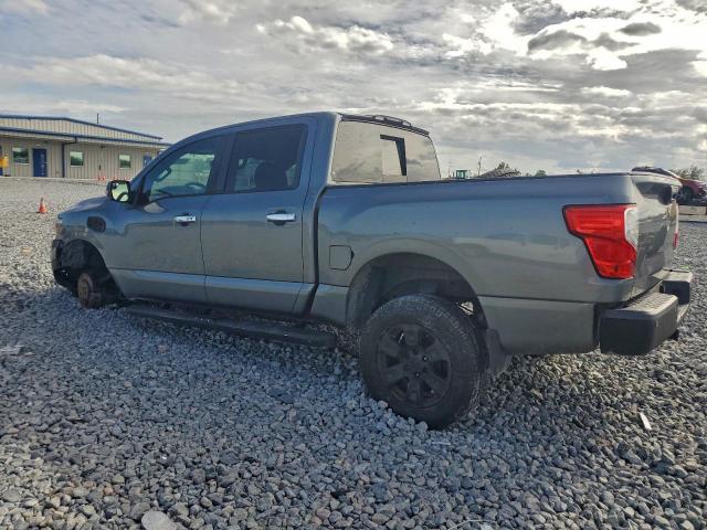 Nissan Titan Sv Image 5