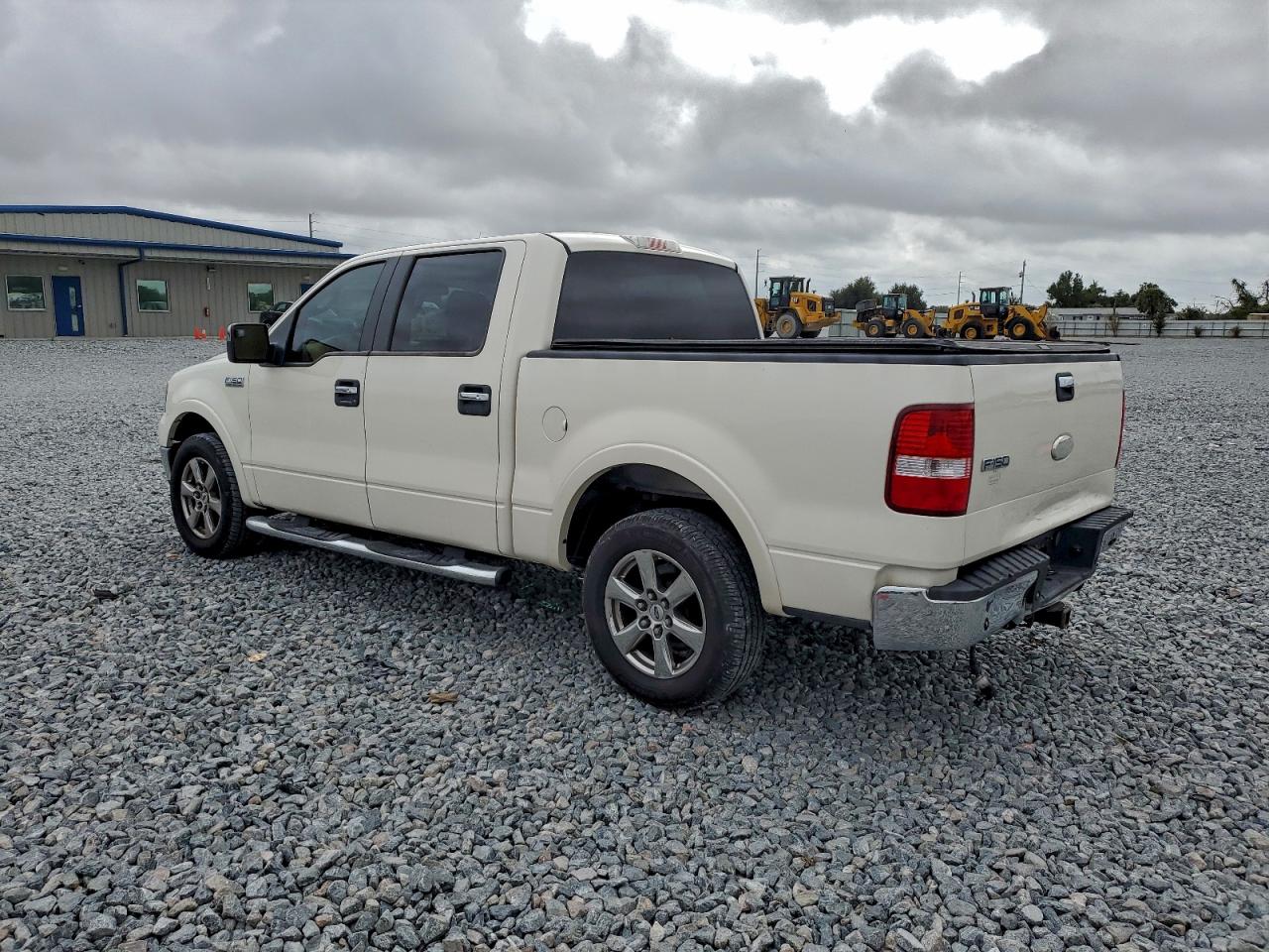 Ford F-150 Supercrew Image 4