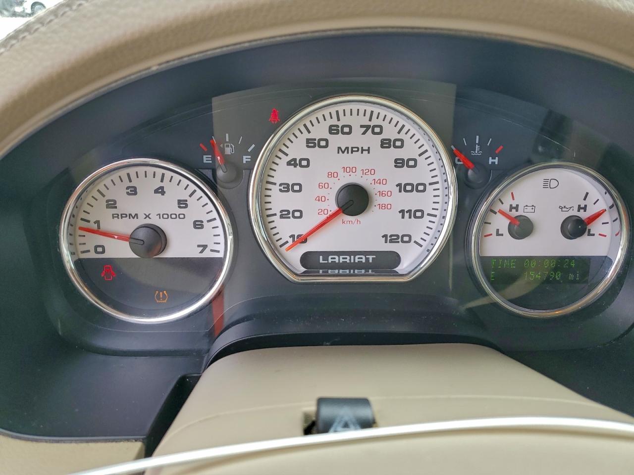 Ford F-150 Supercrew Image 9