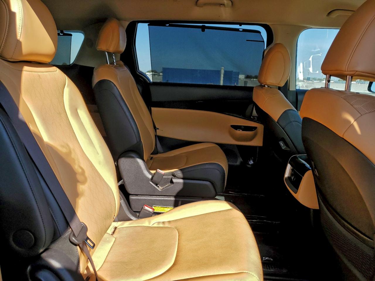 Kia Carnival Ex Image 13