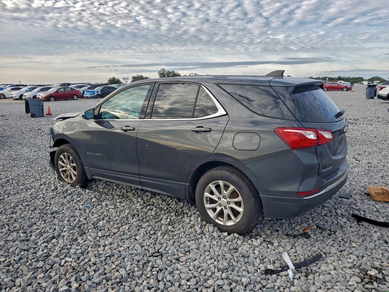 Chevrolet Equinox Lt Image 2
