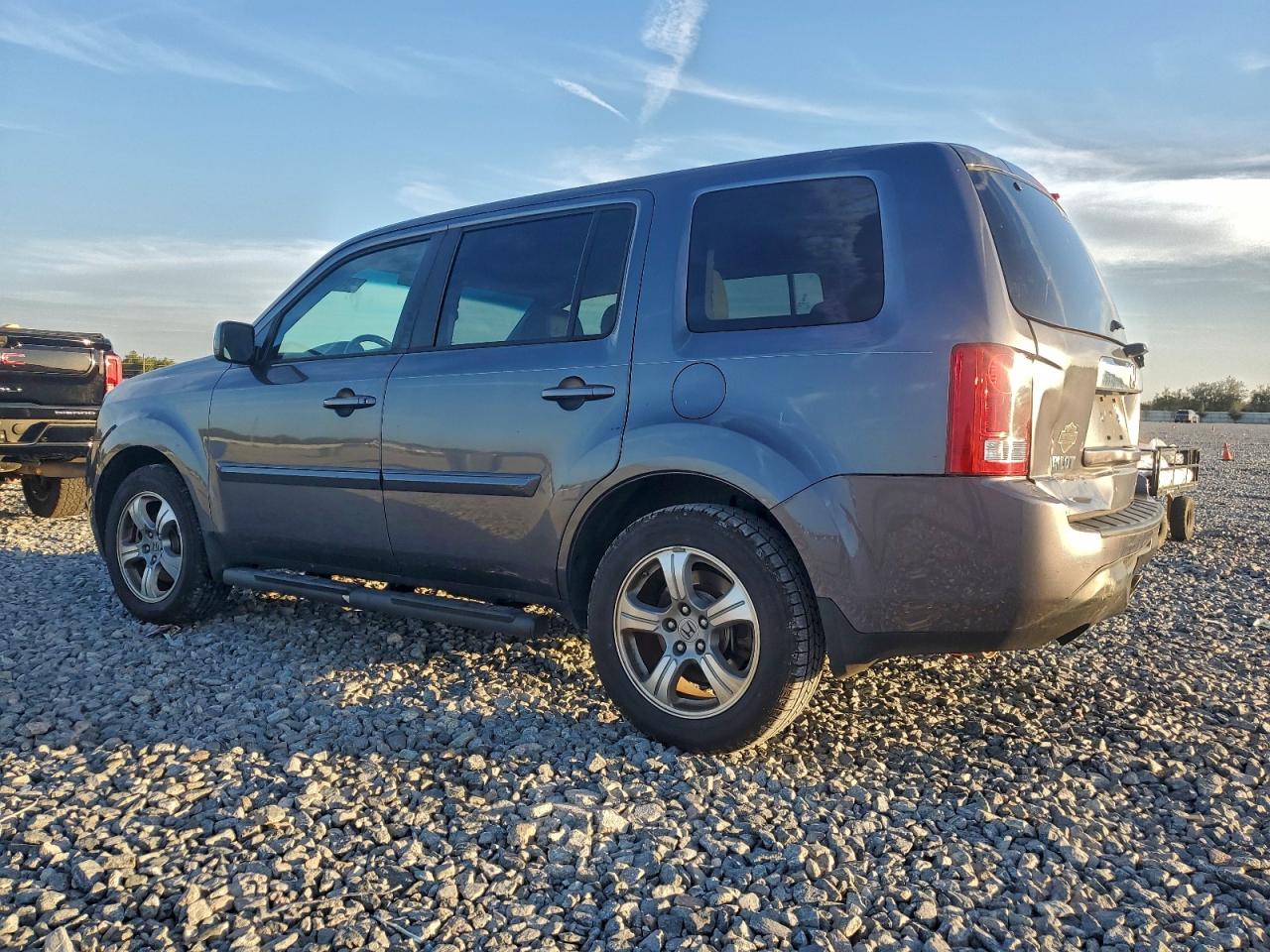 Honda Pilot Ex Image 4