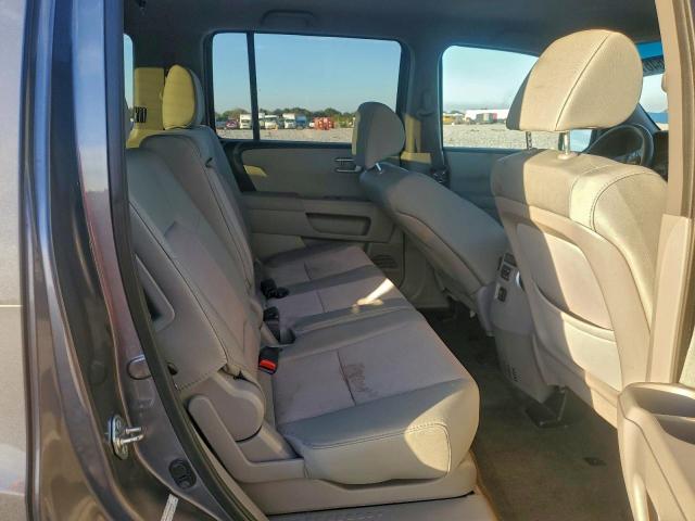 Honda Pilot Ex Image 9