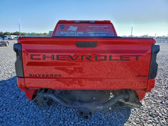 Chevrolet Silverado C1500 Custom Image 5