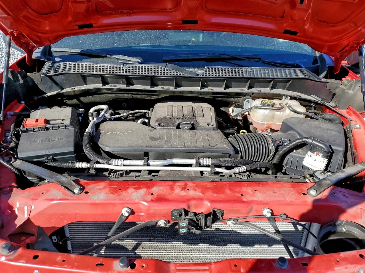 Chevrolet Silverado C1500 Custom Image 13