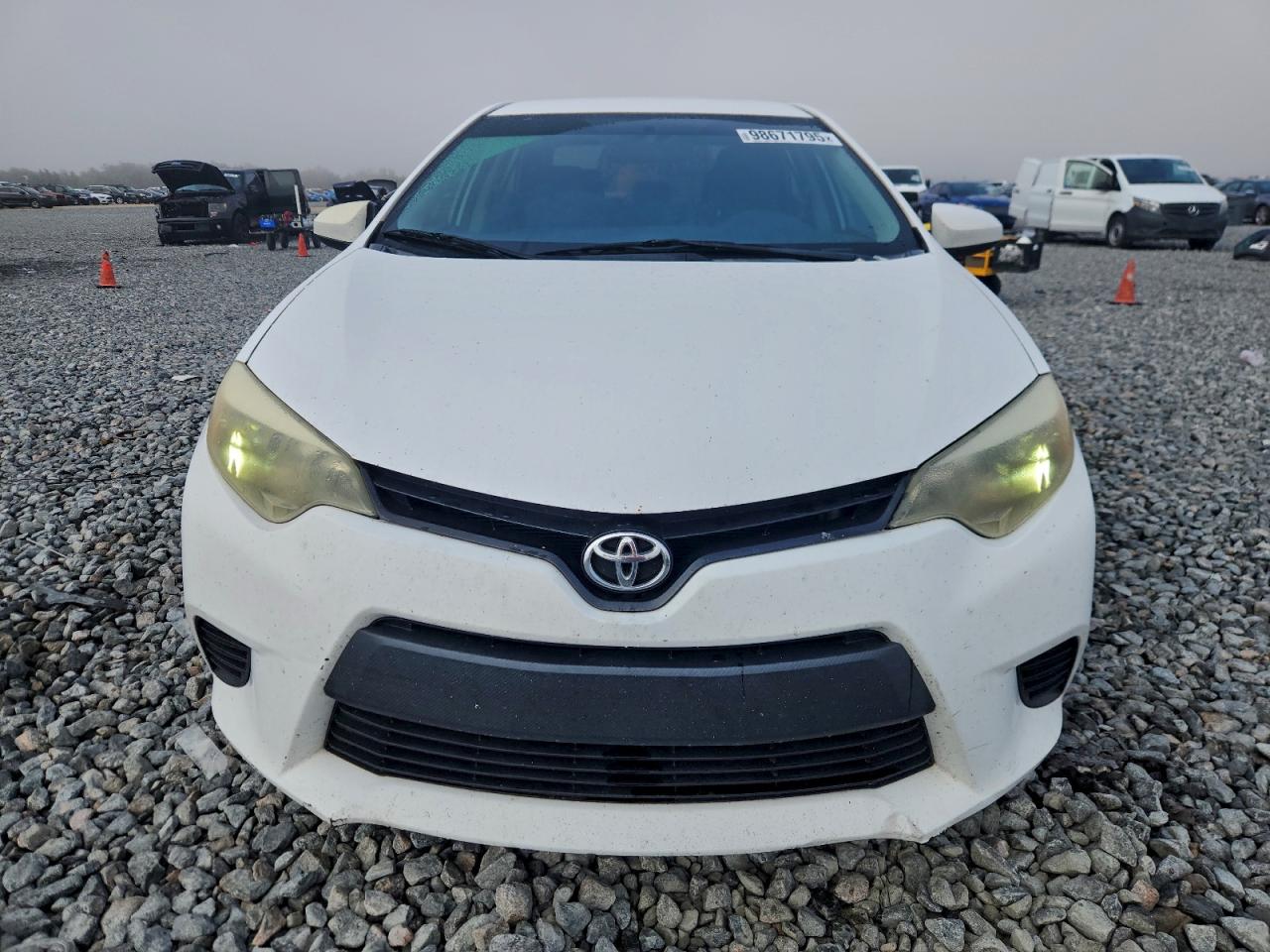 Toyota Corolla L Image 2