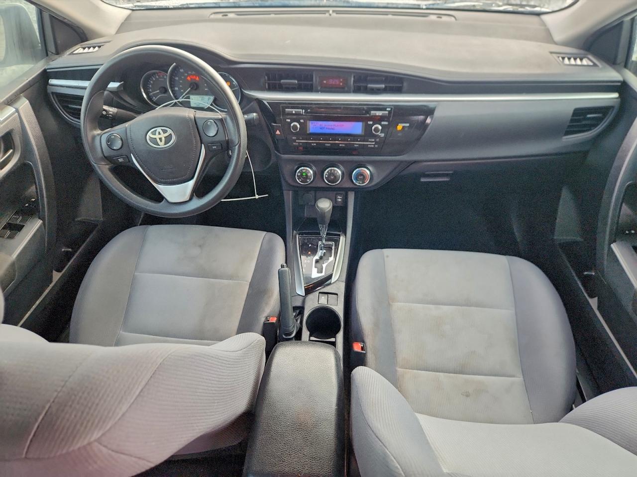 Toyota Corolla L Image 12