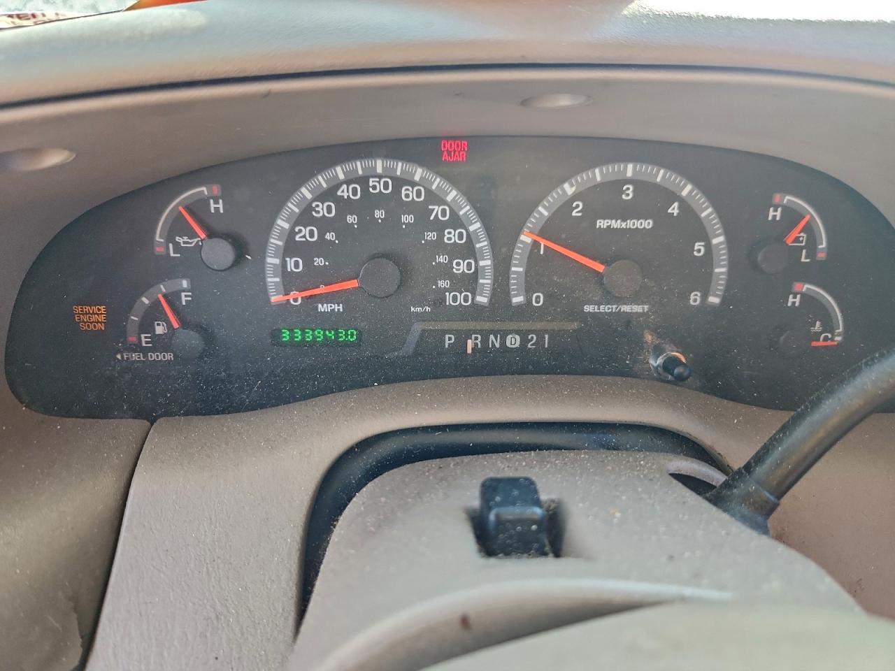 Ford F-150 Supercrew Image 8