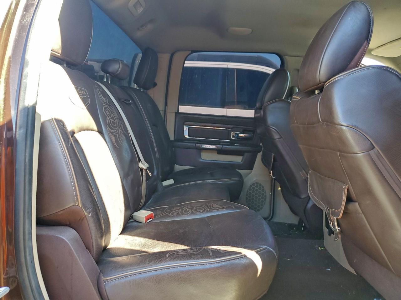 Ram 3500 Longhorn Image 8