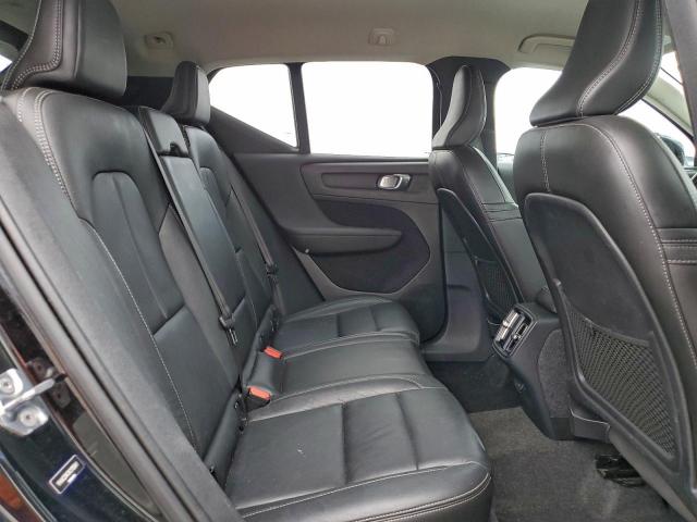 Volvo XC40 T4 Momentum Image 8