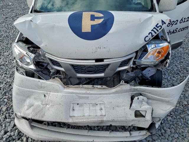 Nissan Nv 2.5s Image 9