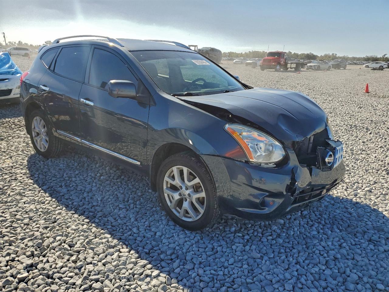 Nissan Rogue S Image 12
