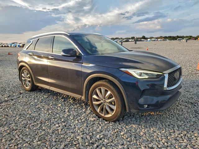 INFINITI Qx Luxe Image 6