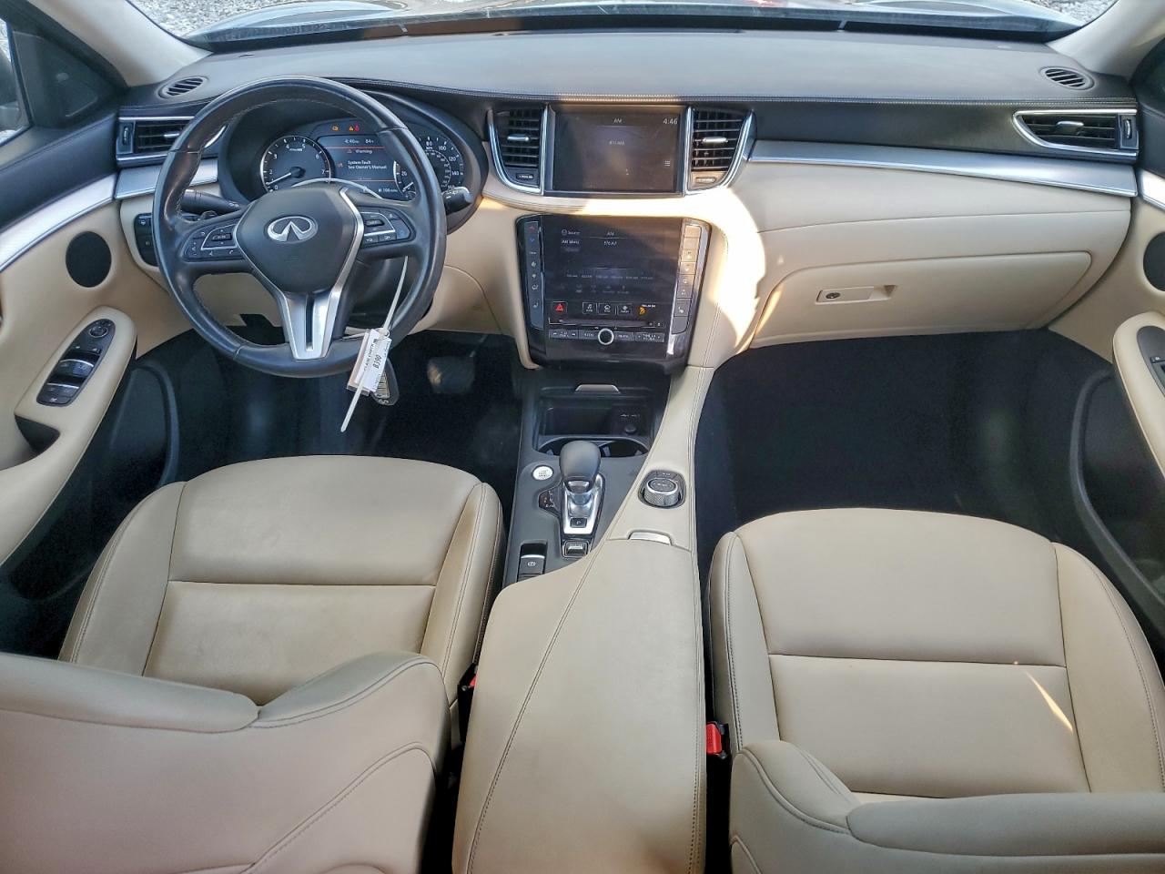 INFINITI Qx Luxe Image 3