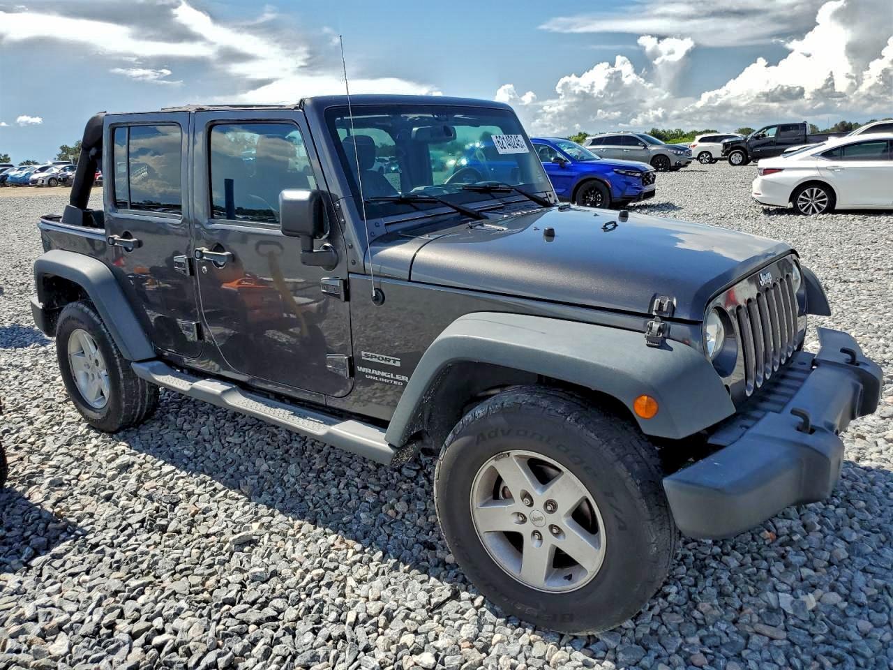 Jeep Wrangler Sport Image 5