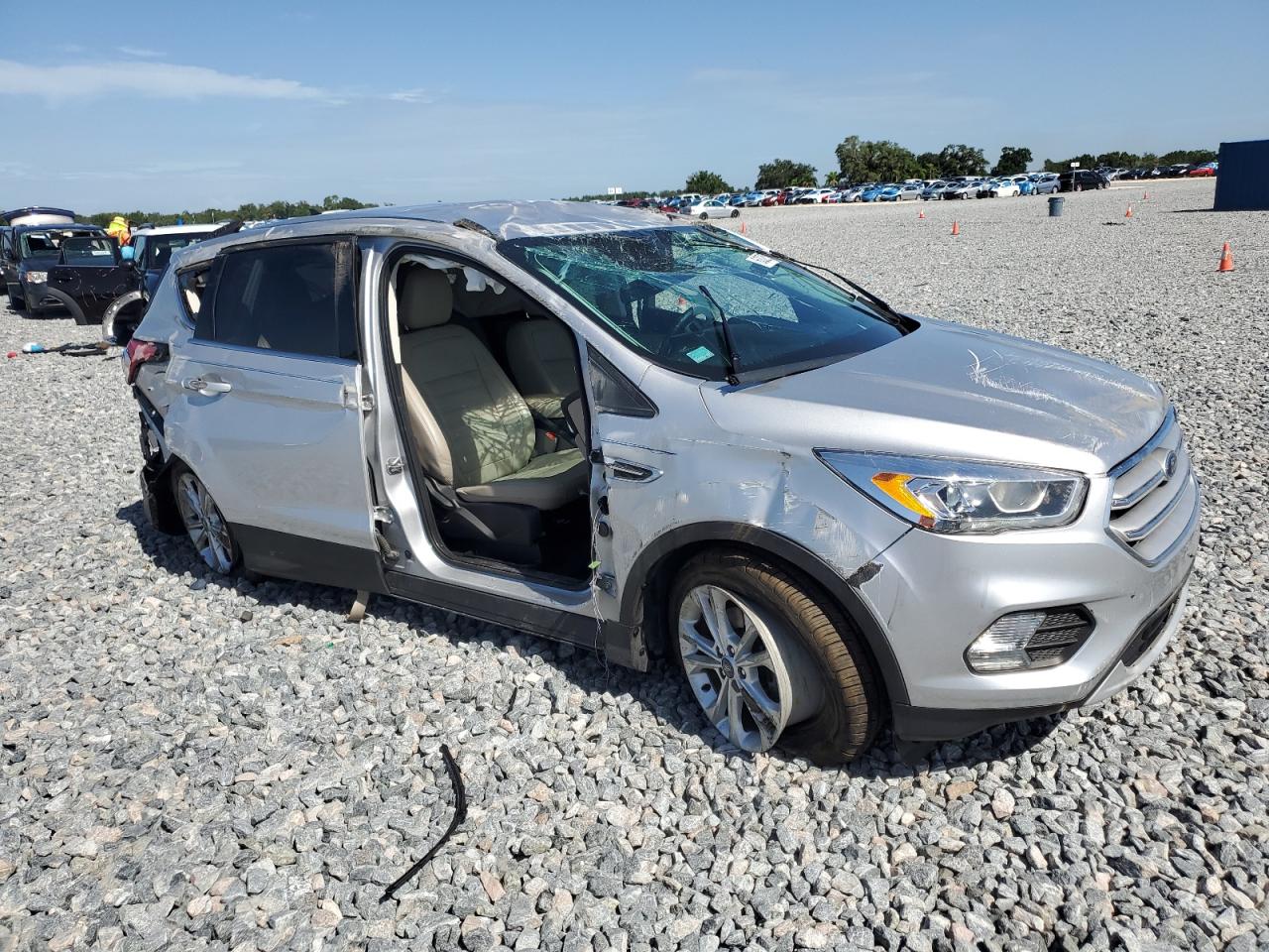 Ford Escape Sel Image 2