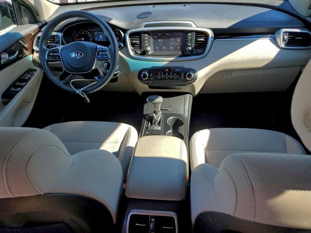 Kia Sorento L Image 12