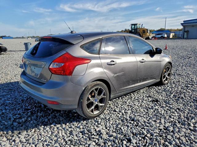 Ford Focus Se Image 2