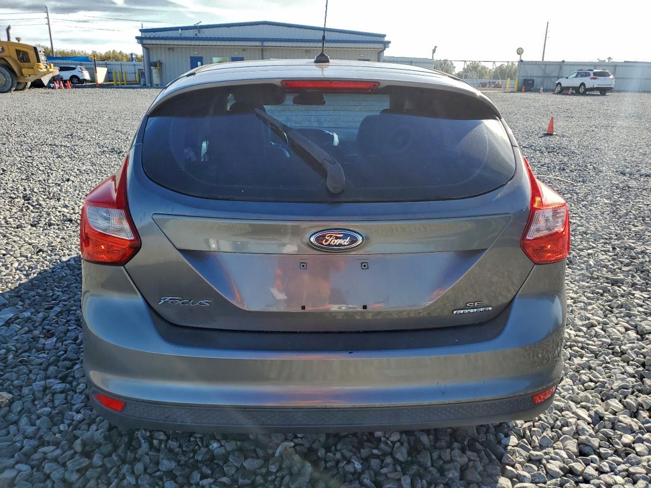 Ford Focus Se Image 11
