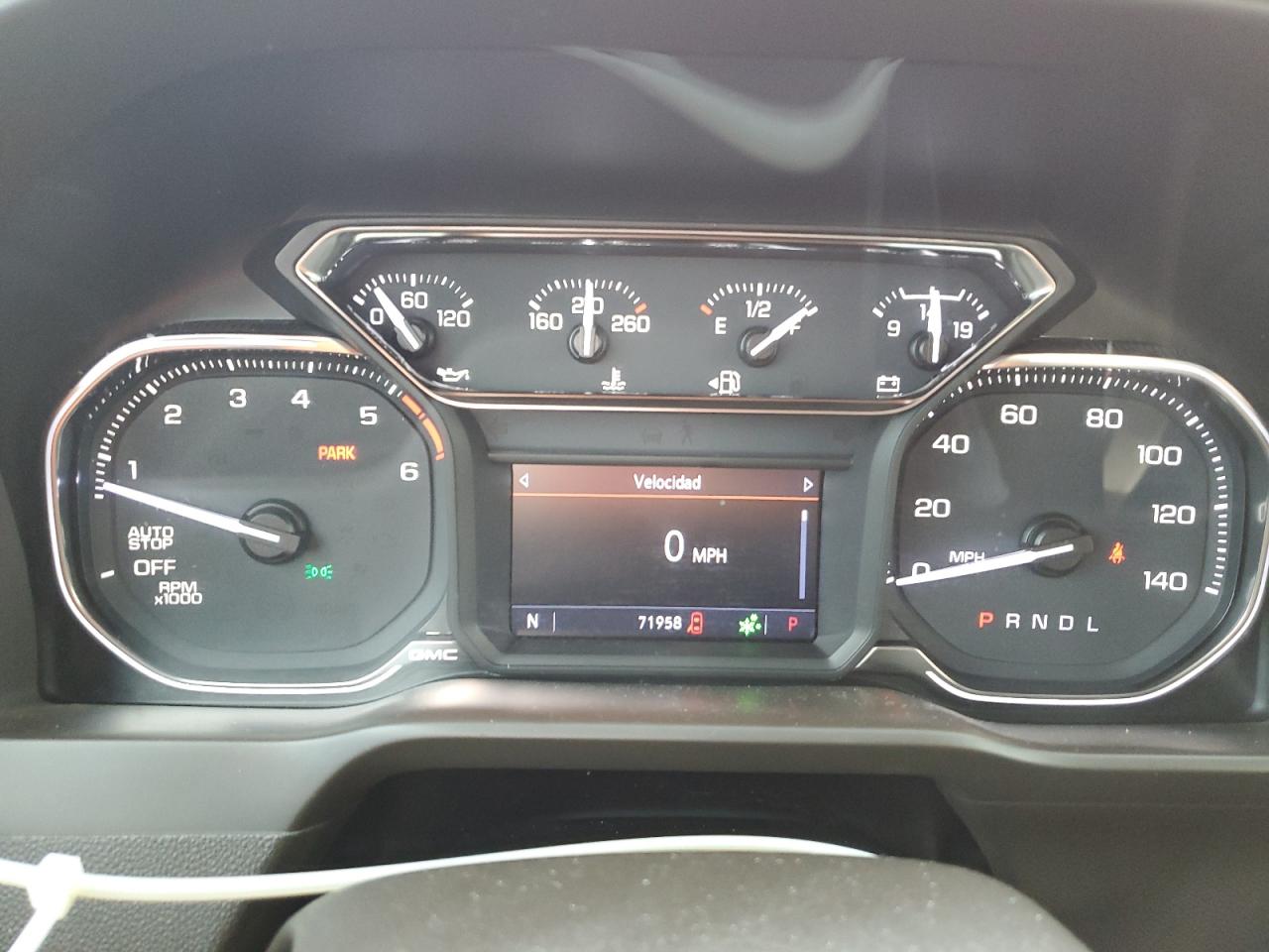 GMC Sierra C1500 Elevation Image 10