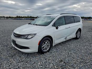  Salvage Chrysler Minivan