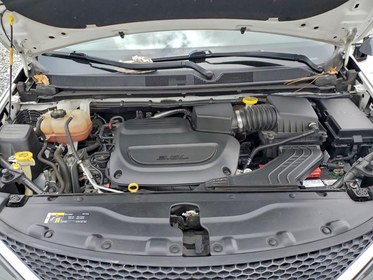 Chrysler Minivan Lxi Image 13