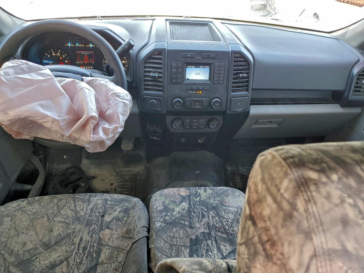 Ford F-150 Supercrew Image 9