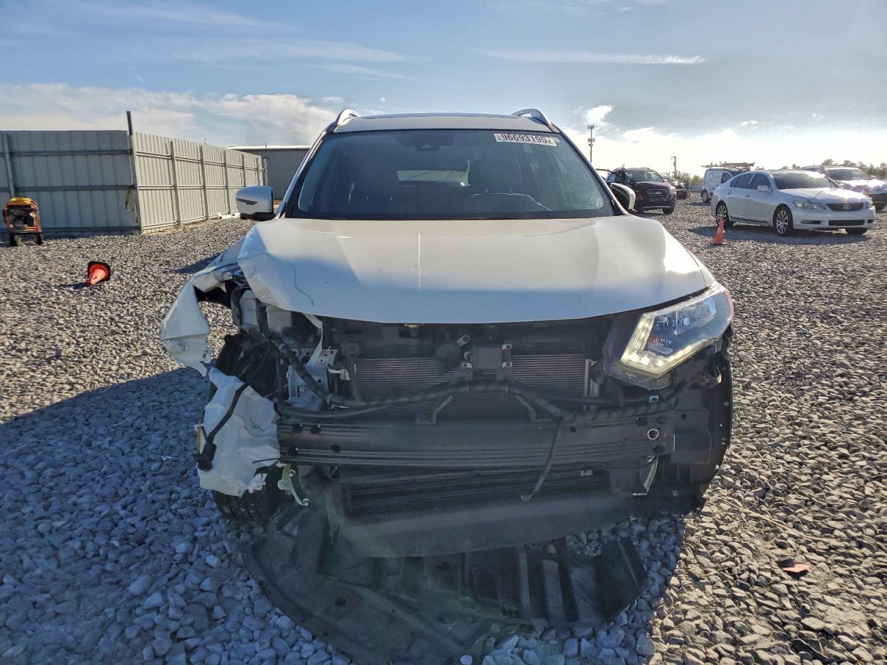 Nissan Rogue S Image 8