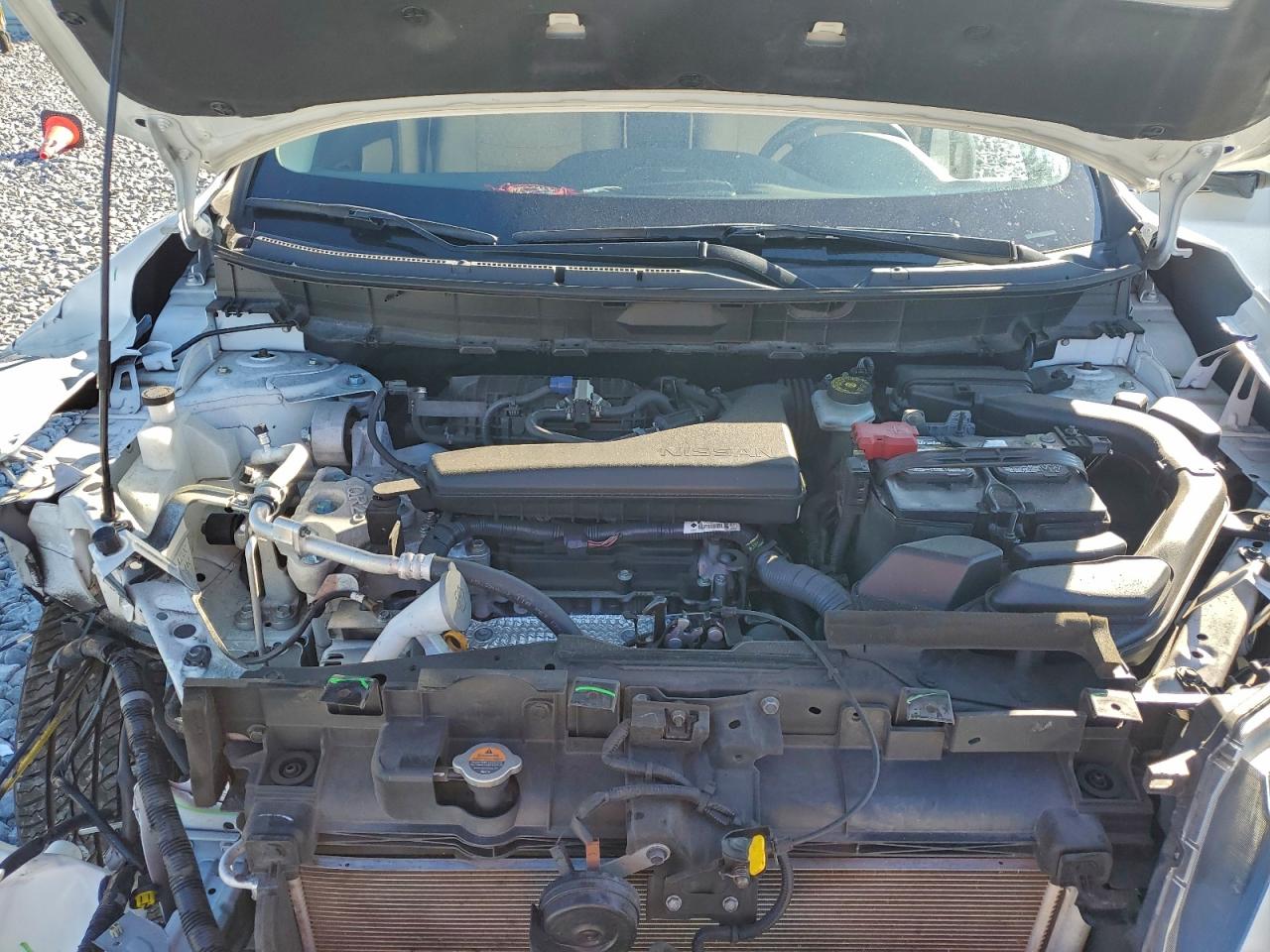 Nissan Rogue S Image 13