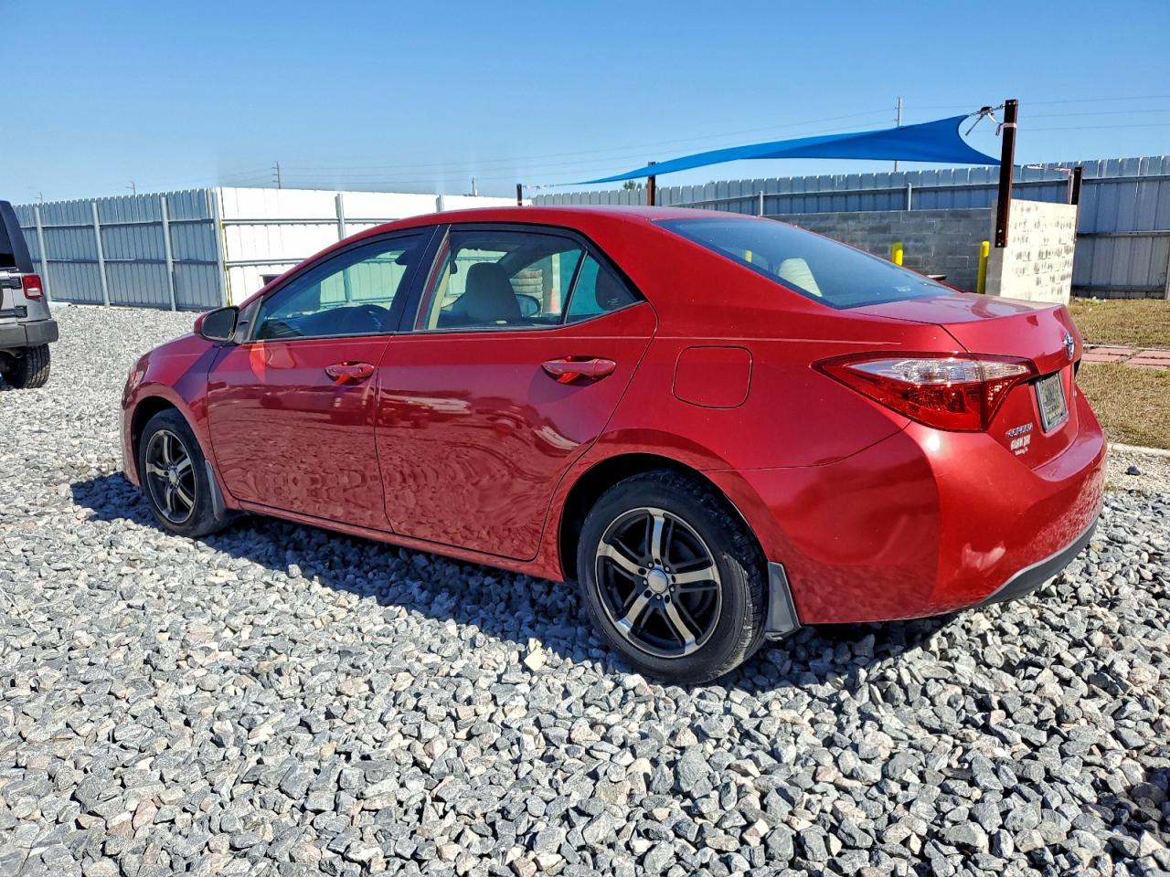 Toyota Corolla L Image 11