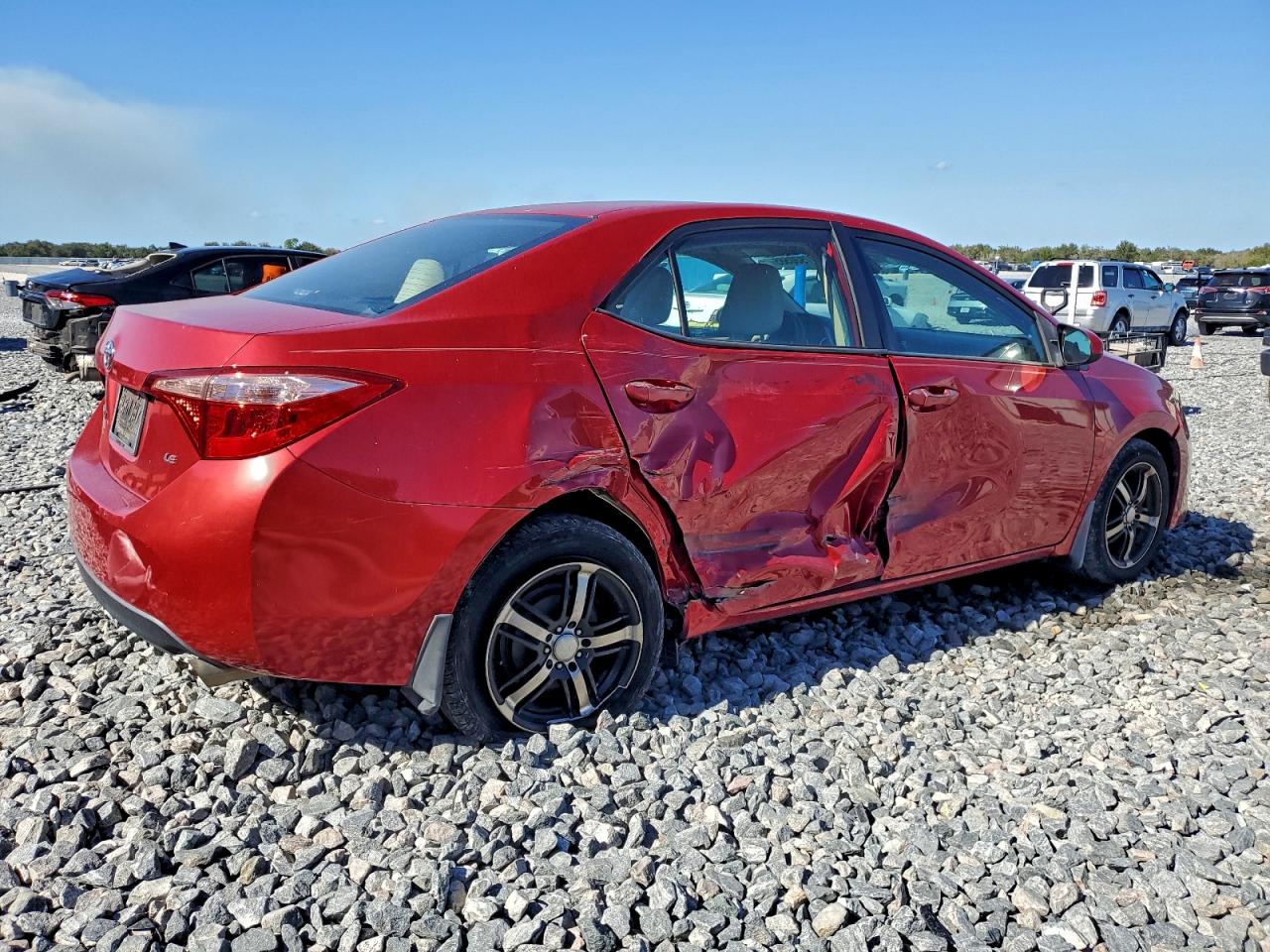 Toyota Corolla L Image 3