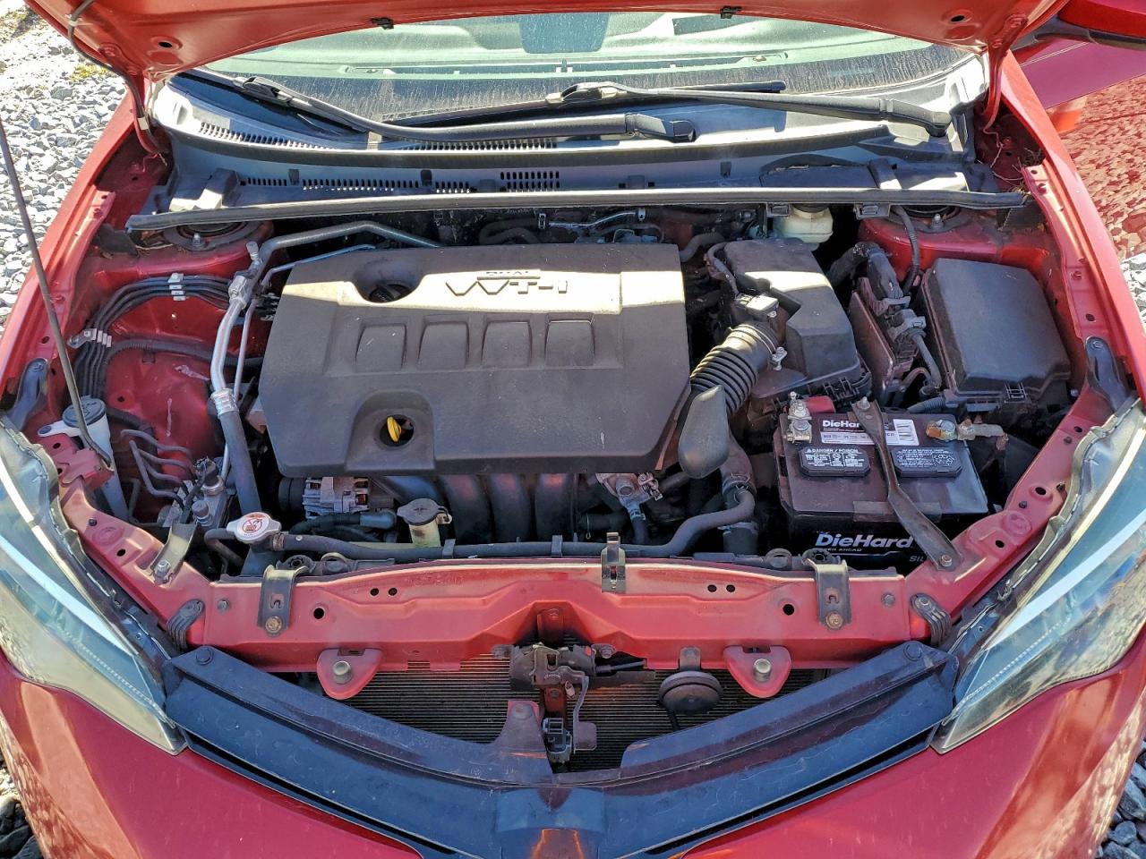 Toyota Corolla L Image 6