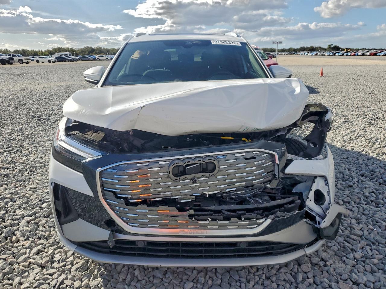 Audi Q4 Premium Plus Image 8