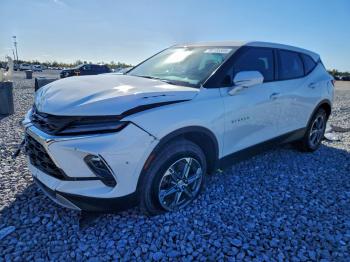  Salvage Chevrolet Blazer