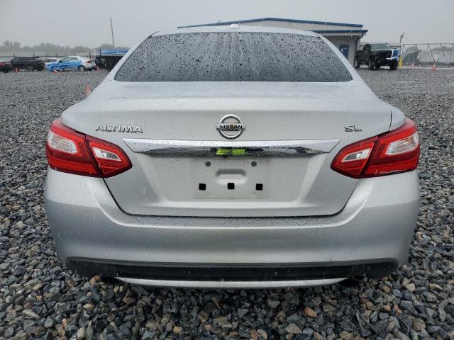 Nissan Altima 2.5 Image 12