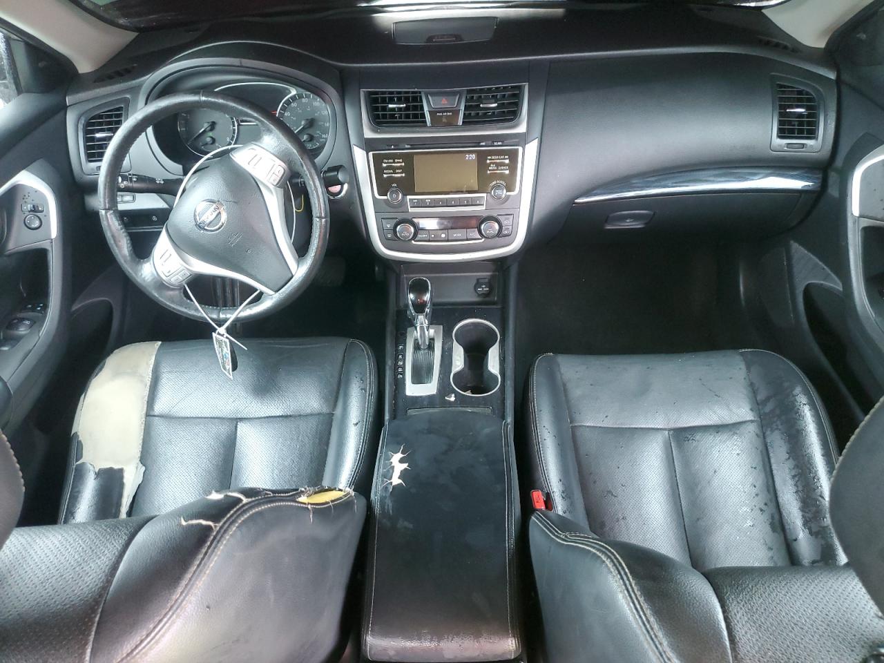 Nissan Altima 2.5 Image 10