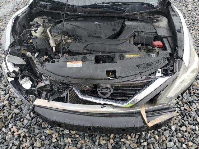 Nissan Altima 2.5 Image 8