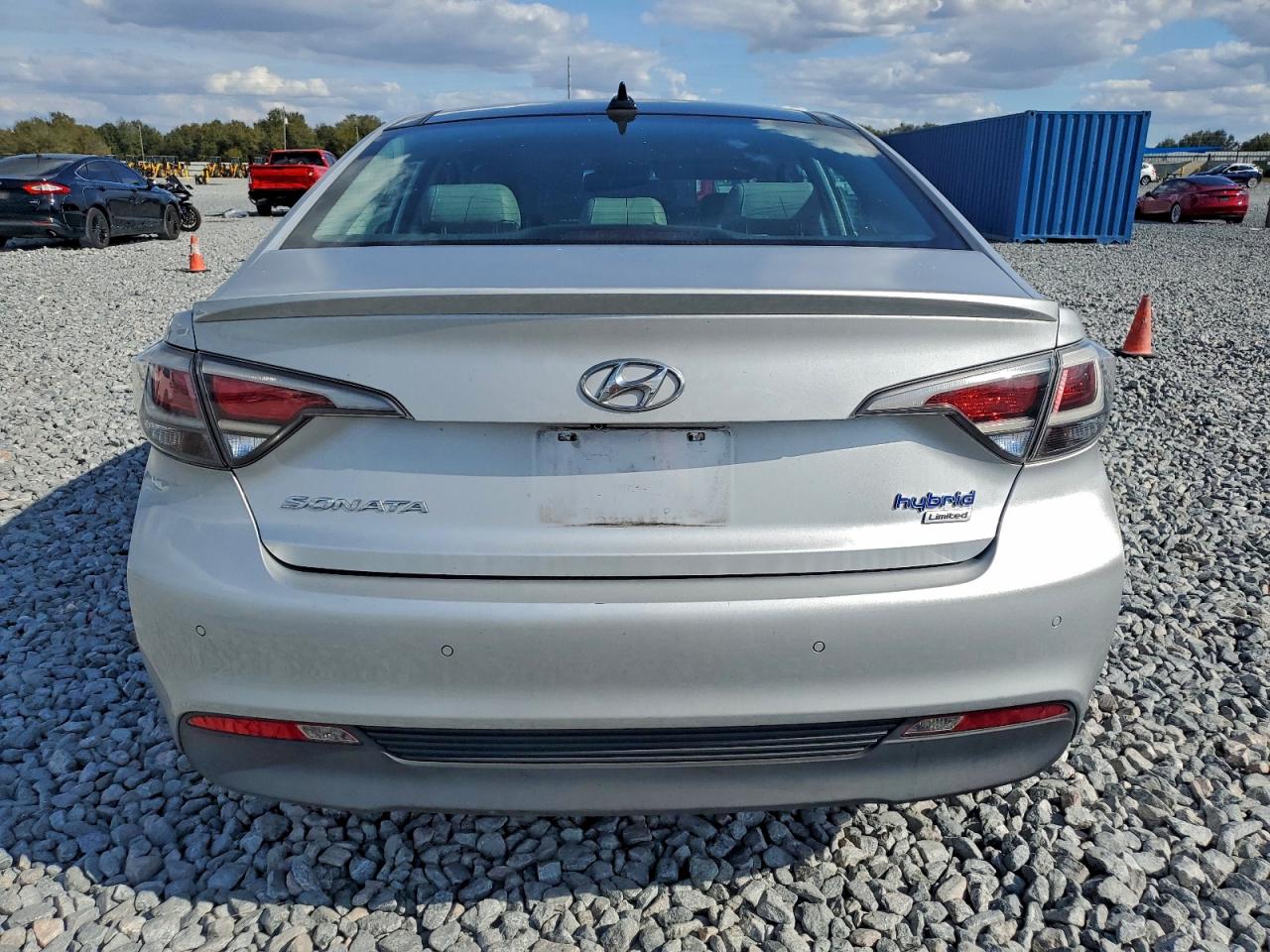 Hyundai SONATA Hybrid Image 9