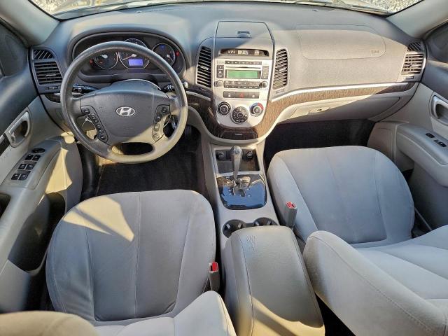 Hyundai SANTA FE Gls Image 6